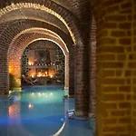 Right On The Lake, Apartamento