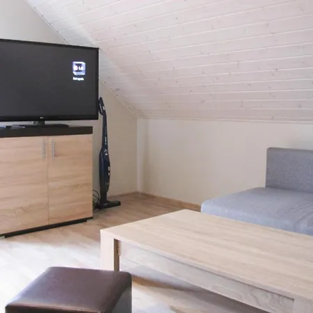 Right On The Lake, Apartment Ryn (Warmian-Masurian)