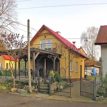 Right On The Lake, Apartment