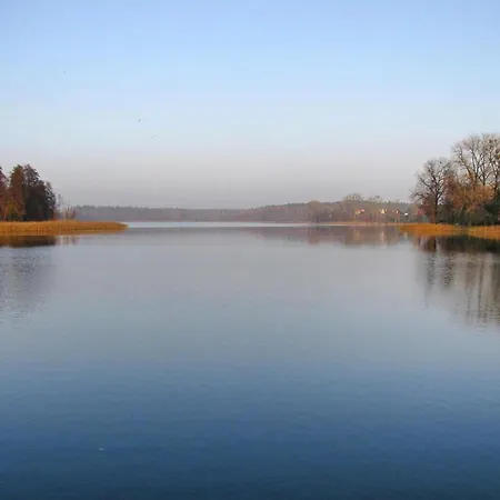 Right On The Lake, Apartment